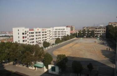  晋州职业技术教育中心