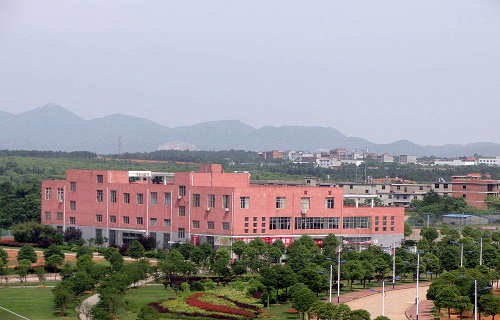  抚州建昌职业技术学校