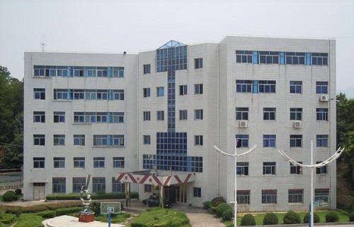  江西省井冈山经贸学校