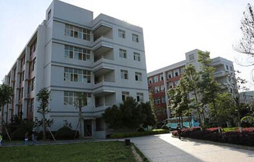  邢台市经贸职工中等专业学校