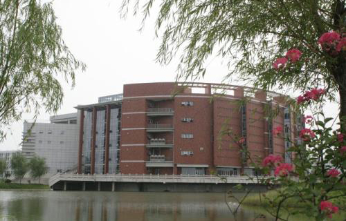  河北航空管理中等专业学校