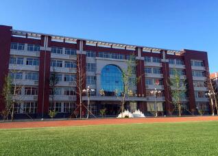  保定科技中等专业学校