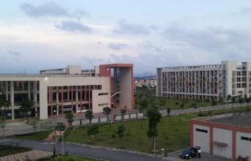  灵山县第二中等职业技术学校