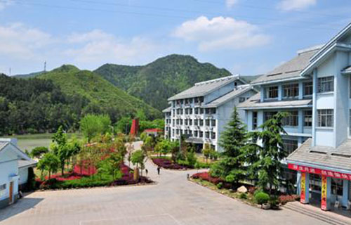  缙云县工艺美术学校