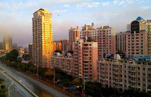  辽宁省本溪市房产技工学校