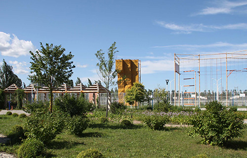  长丰县庄墓职业中学