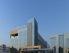  广州市金领技工学校