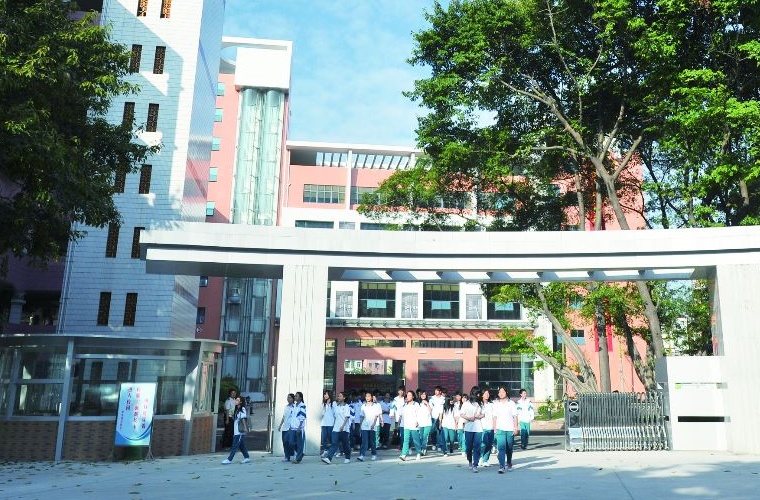 <a href=https://www.9951.cc/zhuanye/dazhuan/13715.html target=_blank class=infotextkey>工商企业管理</a> （高升专）