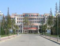 平湖市商业职业学校