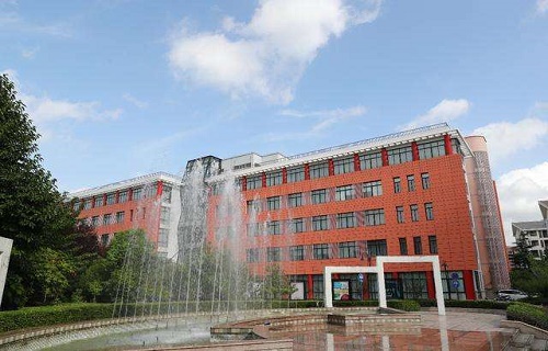 上海戏剧学院附属戏曲学校