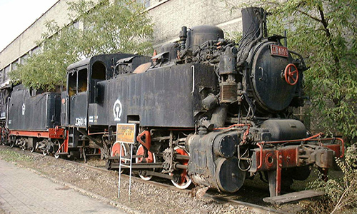  太原机车车辆厂职工学校