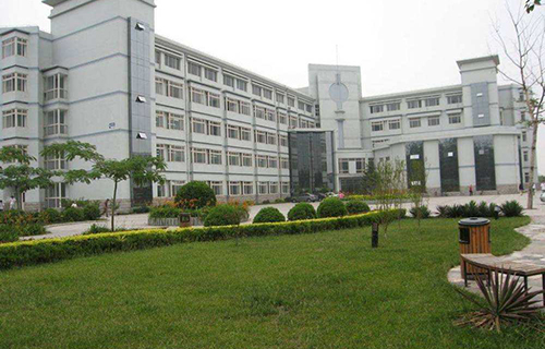  贺州民族旅游艺术职业学校