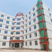  临汾华隆职业学校
