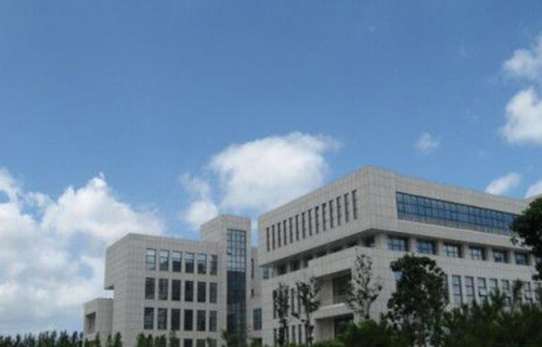  广西河池晨曦技工学校