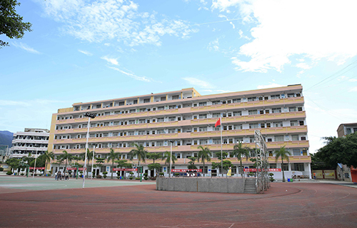  桂平第一中等职业技术学校