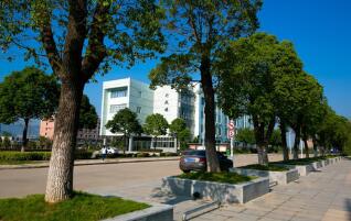  安庆医药高等专科学校五年制大专