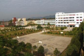  平湖市中等职业学校