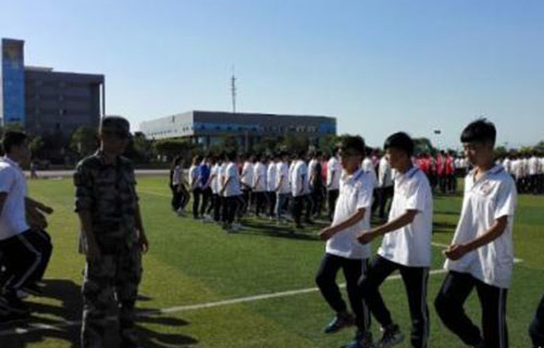  孝义市职教中心