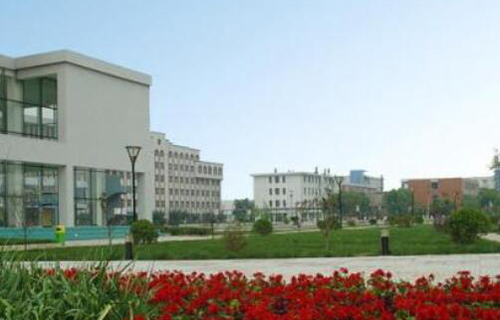  贺州市经济管理干部中等专业学校