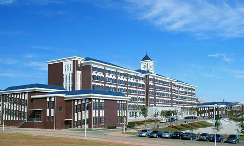  大连第一建筑工程公司技工学校