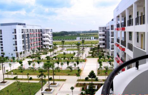  本溪市卫生学校