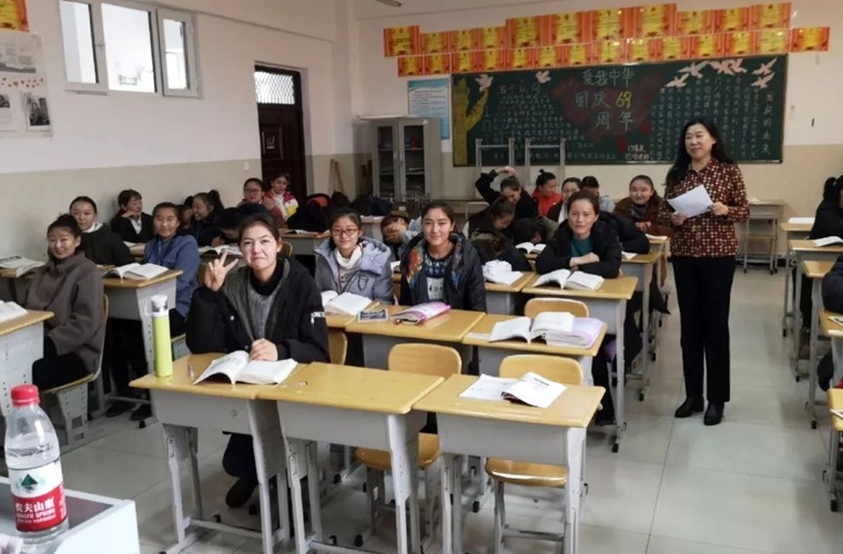 <a href=https://www.9951.cc/zhuanye/dazhuan/13936.html target=_blank class=infotextkey>软件技术</a>