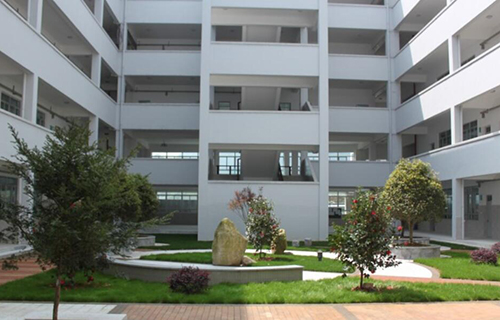  乐清雁荡山旅游学校