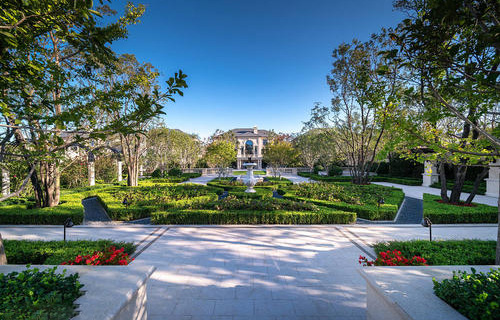  海城市卫生学校