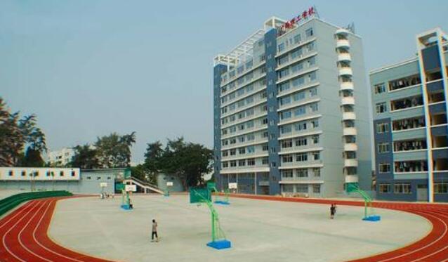  广西信息工程职业学校