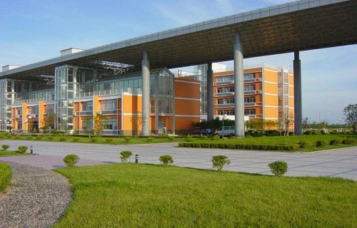  上海市商业职业技术学校