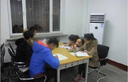  辽宁冶金技师学院