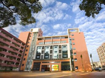  盱眙县商业职业学校