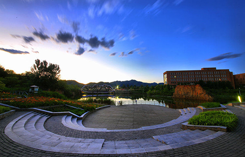  靖江市斜桥中学中等职业技术学校