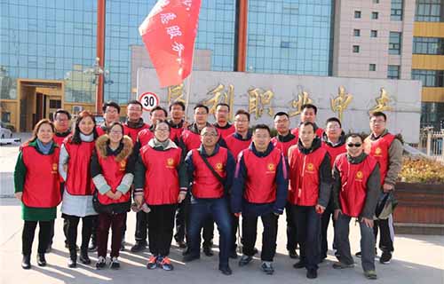  垦利县职业中专