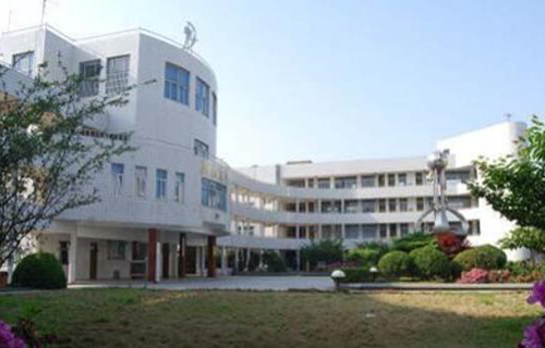  江苏锡山中等专业学校