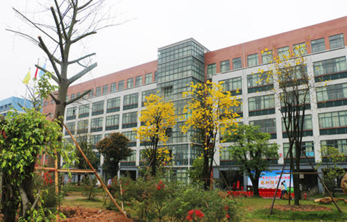  黑河嫩江县技工学校