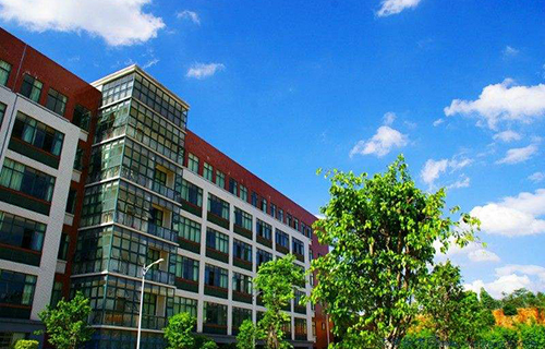  泰安市泰山区第一职业中等专业学校