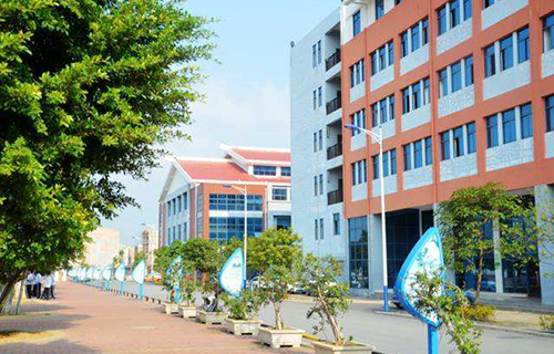  如皋职业教育中心校