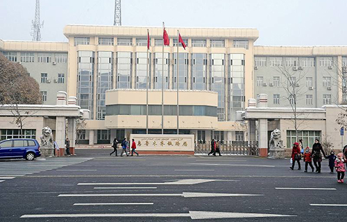  乌鲁木齐铁路运输学校