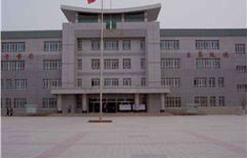  新疆图木舒克职业技术学校