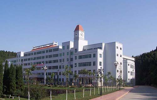  苏州建材工业职工中等专业学校