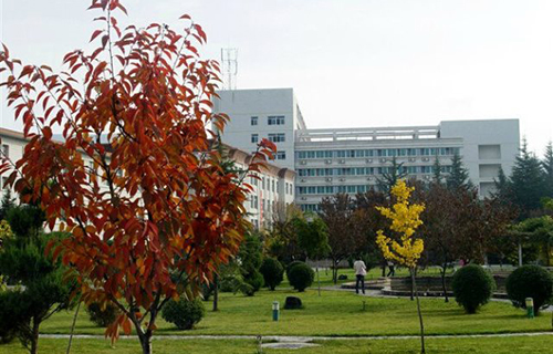  昌吉回族自治州卫生学校