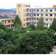  内江东兴盘龙中学