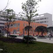  成都航空礼仪职业中学