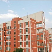  重庆经济贸易汽车学校