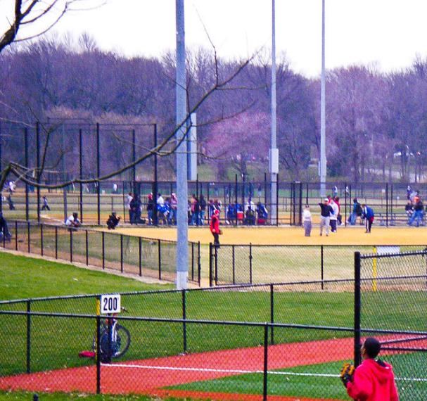  茂名机电机械学校