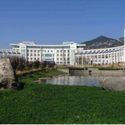  泰山职业技术汽车学院