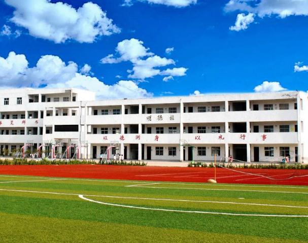  济宁航空空乘学校