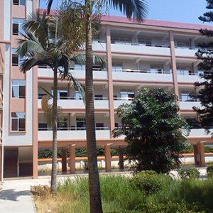  淮阴航空空乘学校