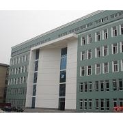  保定女子航空职业中专